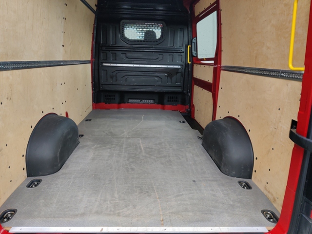 Crafter 35 2.0 TDI L2H2 FWD (EURO 6d) Kasten mit