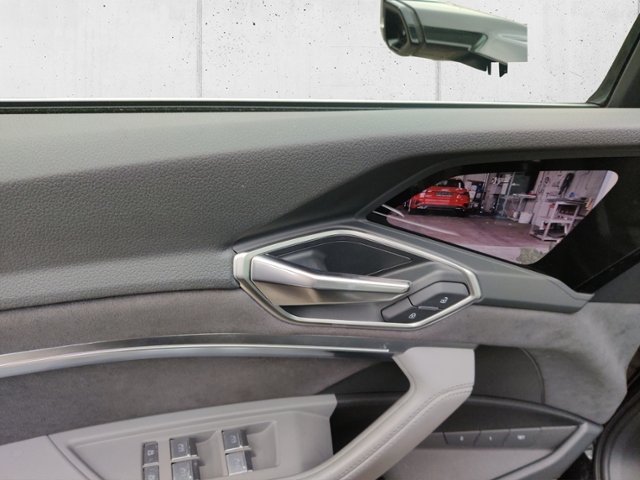 Q8 e-tron 55 quattro S line KLIMA LED NAVI ALU