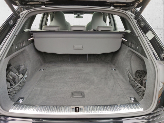 Q8 e-tron 55 quattro S line KLIMA LED NAVI ALU