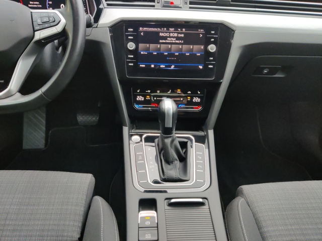 Passat Variant 2.0 TDI Business Matrix-LED Rear