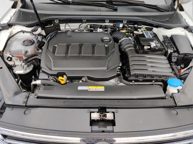 Passat Variant 2.0 TDI Business Matrix-LED Rear