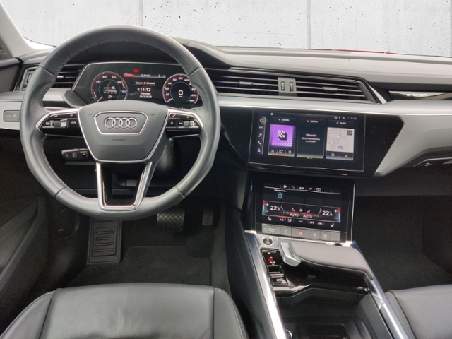 Q8 e-tron 55 quattro advanced KLIMA LED NAVI ALU