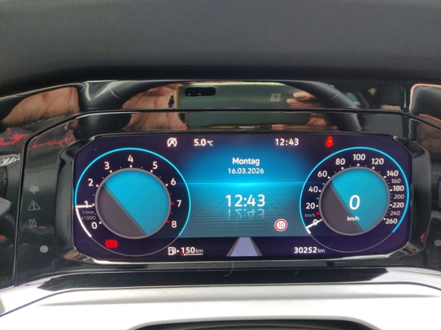 Golf VIII 1.5 TSI Life OPF  LED ACC NAVI Sitzhei