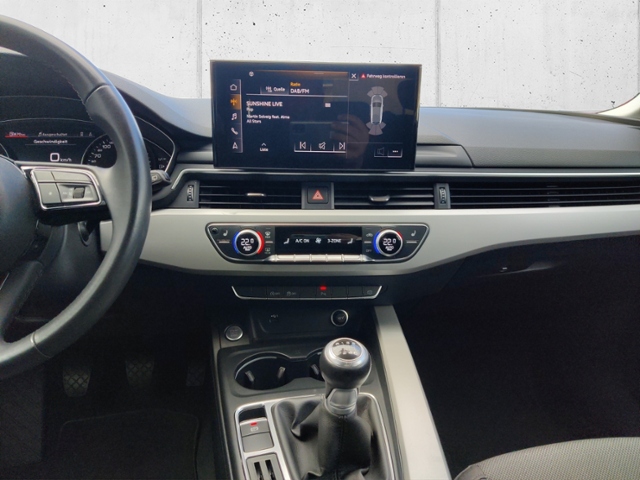 A4 Avant 30 TDI basis KLIMA LED NAVI ALU