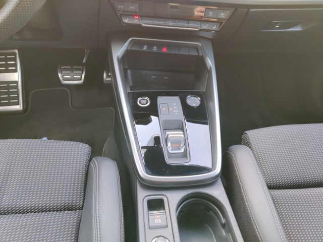 A3 40 quattro 2.0 TFSI Sportback S line (EURO 6d