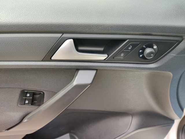 Caddy Maxi 1.4 TSI BMT Comfortline KLIMA LEDER A