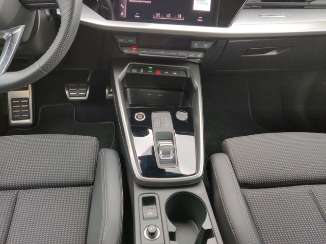 A3 40 1.4 TFSI e-tron Sportback S line (Euro 6d)