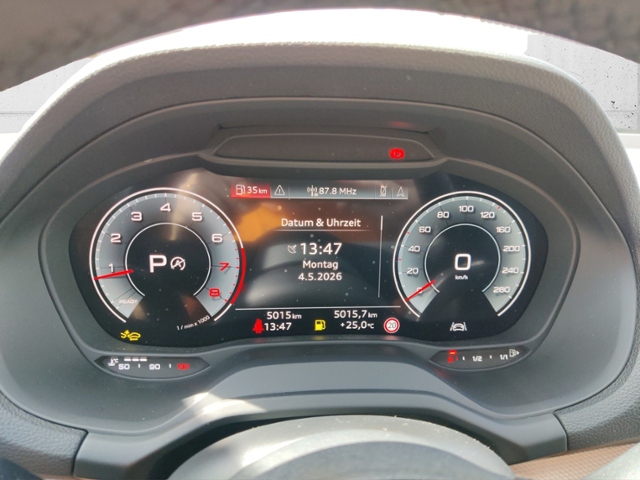 Q2 Advanced 35 TFSI 110(150) kW(PS) S tronic KLI