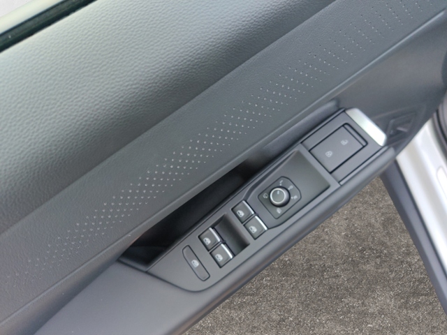 T-Roc R-Line 1.5eTSI OPF 150PS DSG