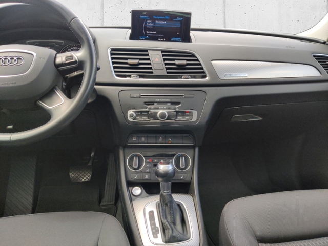 Q3 2.0 TDI quattro design quattro KLIMA XENON NA