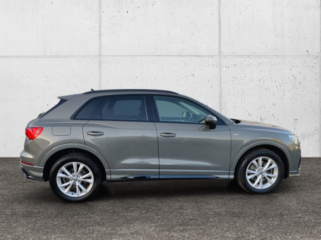 Q3 40 TDI quattro S line KLIMA LED ALU