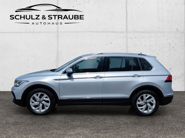 Tiguan 2.0 TDI Elegance  Rear View LED-Matrix AC