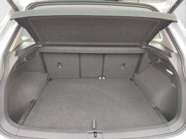 Tiguan 2.0 TDI Elegance (EURO 6d) KLIMA LED NAVI