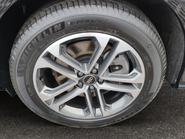 Q5 2.0 TDI quattro 150 kW Klima LED Navi Alu