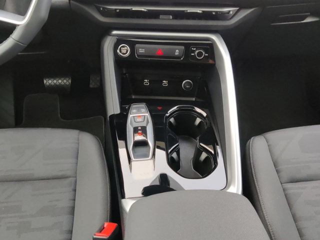 Q5 2.0 TDI quattro 150 kW Klima LED Navi Alu