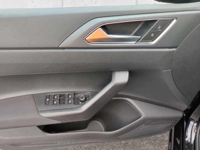 Taigo R-Line 1.0 TSI DSG  LED-Matrix Navi ACC Dy