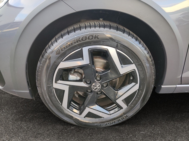 Taigo R-Line 1.0 TSI  7-Gang DSG  LED-Matrix ACC