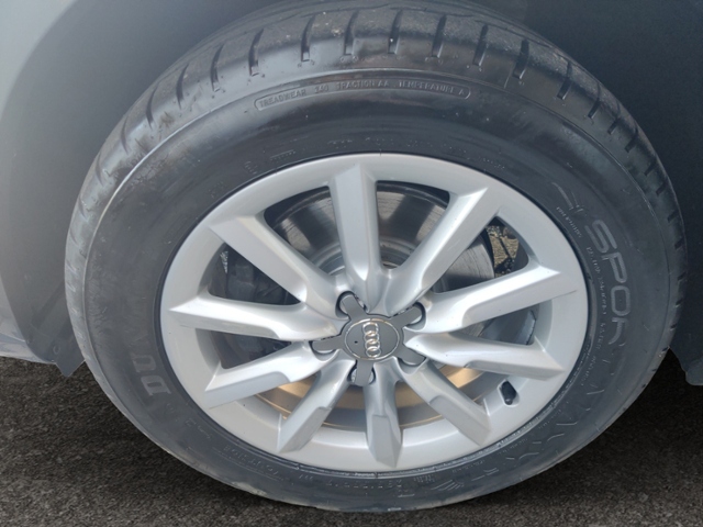 Q3 1.4 TFSI sport KLIMA XENON NAVI ALU