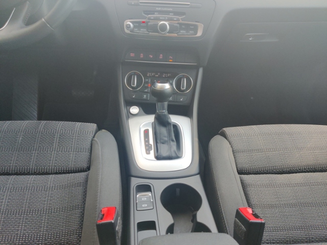 Q3 1.4 TFSI sport KLIMA XENON NAVI ALU