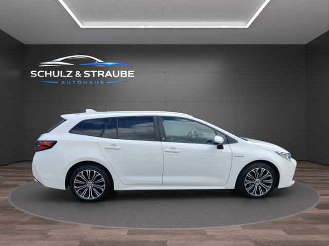 Corolla 1.8 Hybrid Team D Bi-LED Rückfahrkamera