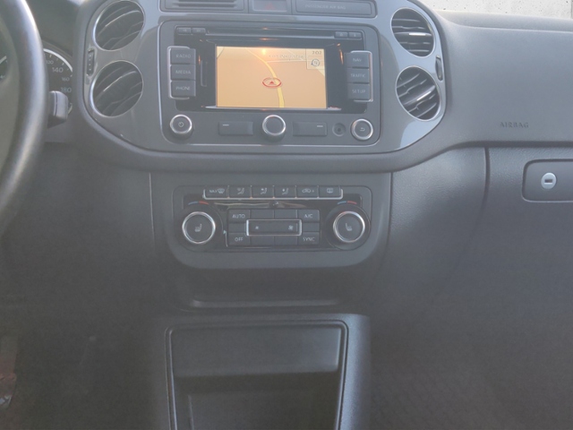 Tiguan 1.4 TSI Sport & Style Dynamic Light,Bi Xe