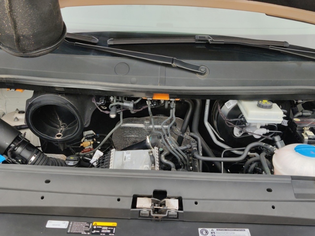 Crafter 35 2.0 TDI Pritsche L2 4MOTION mittellan