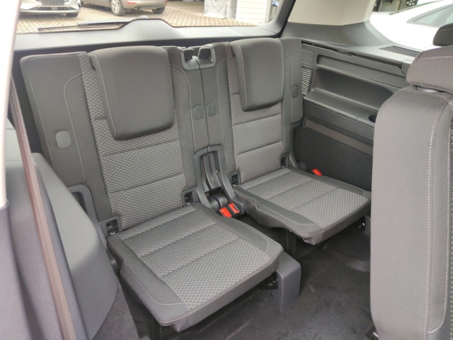 Touran 1.5 TSI Comfortline  Rear View Trailer As
