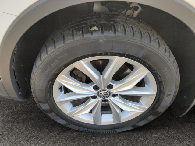 Tiguan Allspace 2.0 TDI Highline 4Motion LED AHK