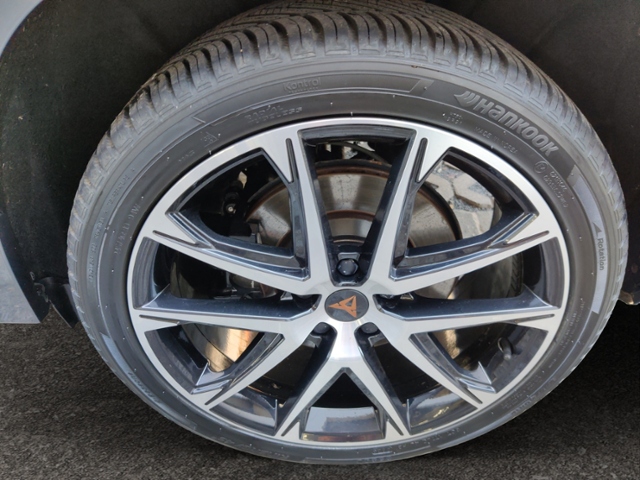 Ateca 2.0 TSI 4Drive KLIMA LED NAVI LEDER ALU