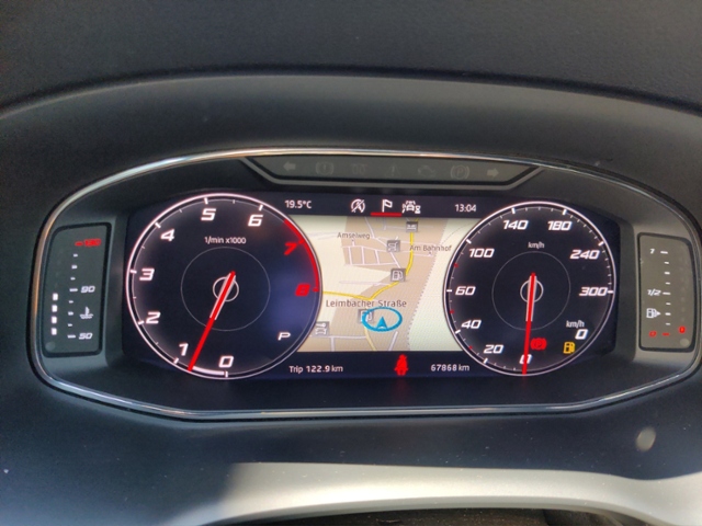 Ateca 2.0 TSI 4Drive KLIMA LED NAVI LEDER ALU