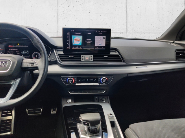 Q5 Sportback advanced 40 TFSI quattro 150(204) k