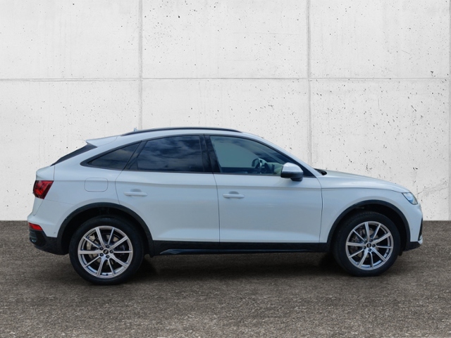 Q5 Sportback advanced 40 TFSI quattro 150(204) k
