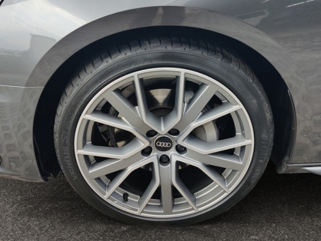 A4 Avant S line 40 TFSI Pano Matrix