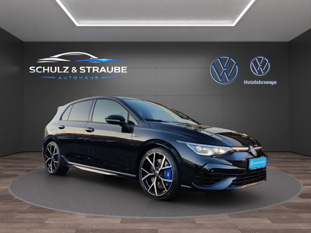 Golf VIII 2.0 TSI R 4Motion LED Rear View ACC Na