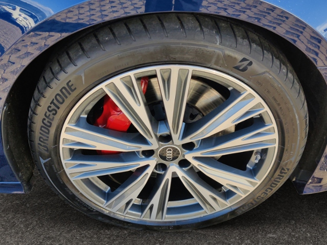 A6 Avant sport 55 TFSI e quattro 270(367) kW(PS)