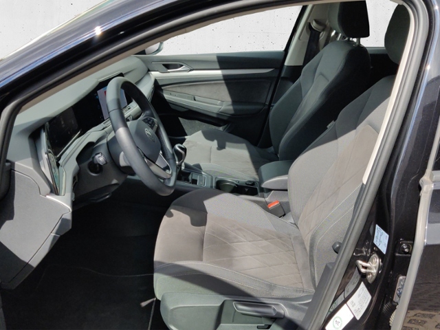 Golf VIII 2.0 TDI Life (EURO 6d) Klima LED Navi 