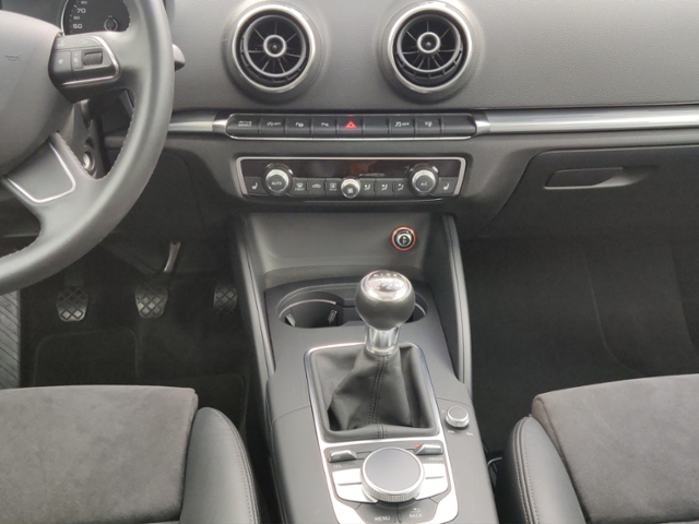 A3 Sportback 1.4 TFSI Ambiente KLIMA XENON NAVI 
