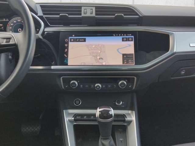 Q3 35 2.0 TDI advanced (EURO 6d) Klima LED Navi 