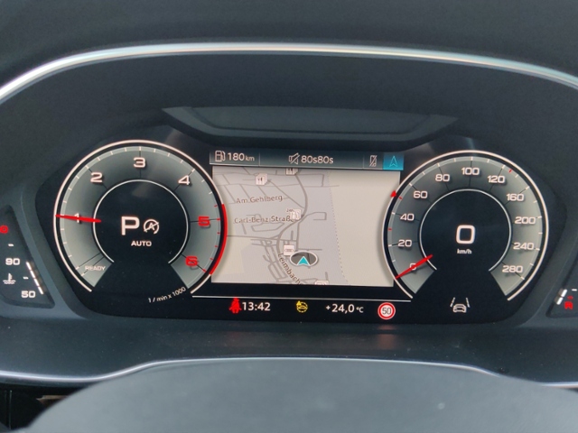 Q3 35 2.0 TDI advanced (EURO 6d) Klima LED Navi 