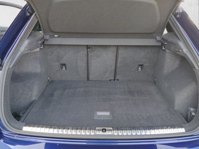 Q3 35 2.0 TDI advanced (EURO 6d) Klima LED Navi 