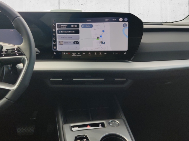 Q4 SUV e-tron performance 210 kW KLIMA LED NAVI 