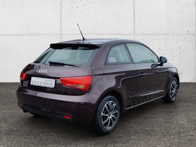 A1 Attraction 3-Türer 1.2 TFSI 63(86) kW(PS) 5-G
