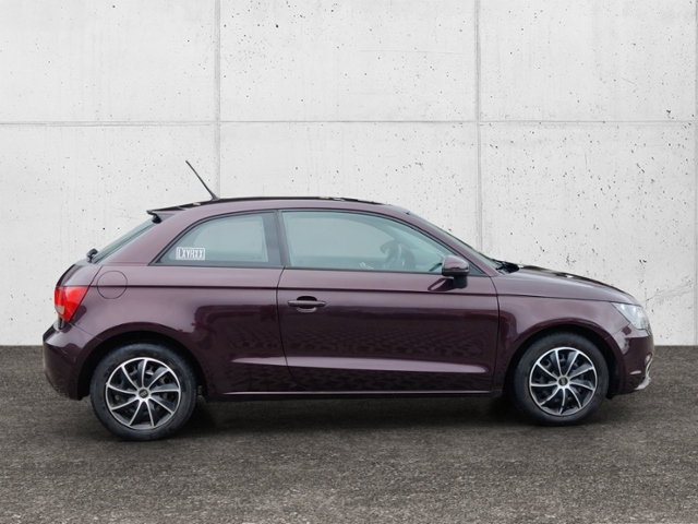 A1 Attraction 3-Türer 1.2 TFSI 63(86) kW(PS) 5-G