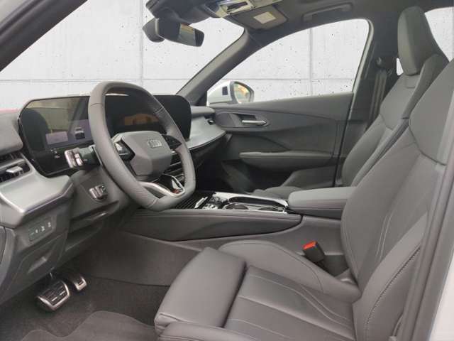 Q3 SUV TFSI 110 kW S tronic KLIMA LED NAVI LEDER