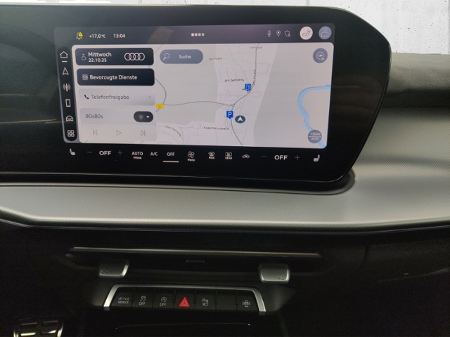 Q3 SUV TFSI 110 kW S tronic KLIMA LED NAVI LEDER