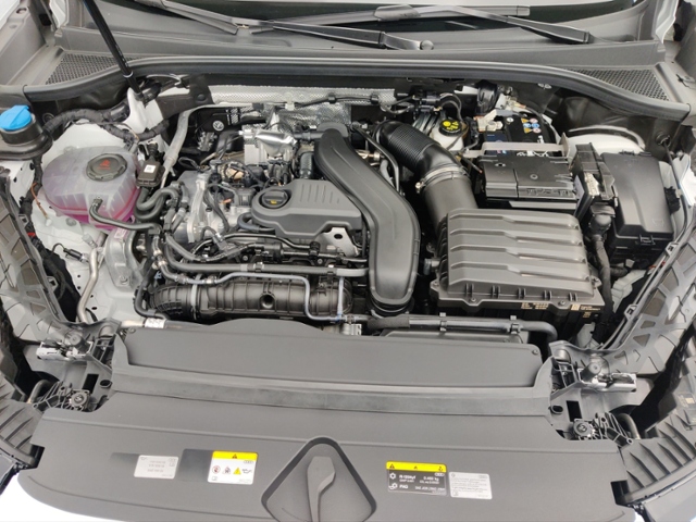 Q3 SUV TFSI 110 kW S tronic KLIMA LED NAVI LEDER