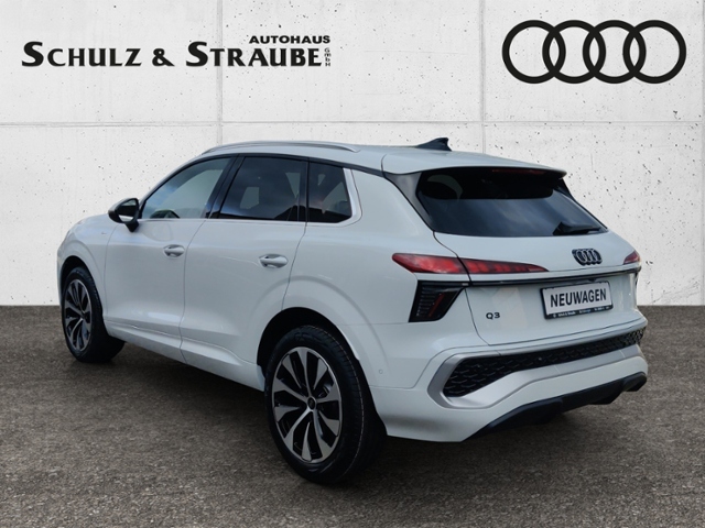 Q3 SUV TFSI 110 kW S tronic KLIMA LED NAVI LEDER