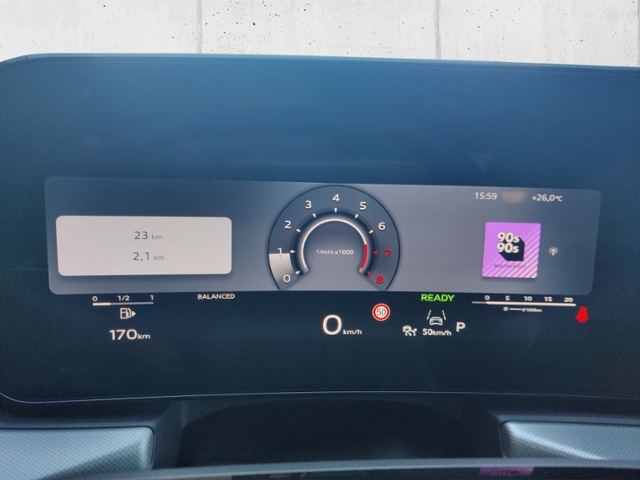 Q3 SUV TFSI 110 kW S tronic KLIMA LED NAVI LEDER