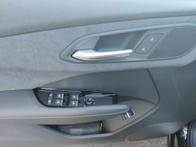 Q3 SUV TFSI 110 kW S tronic KLIMA LED NAVI LEDER