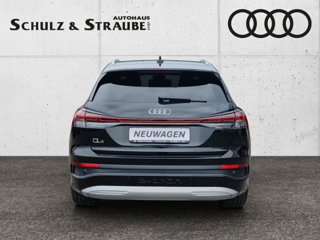 Q4 45 e-tron 210 kW KLIMA LED NAVI LEDER ALU